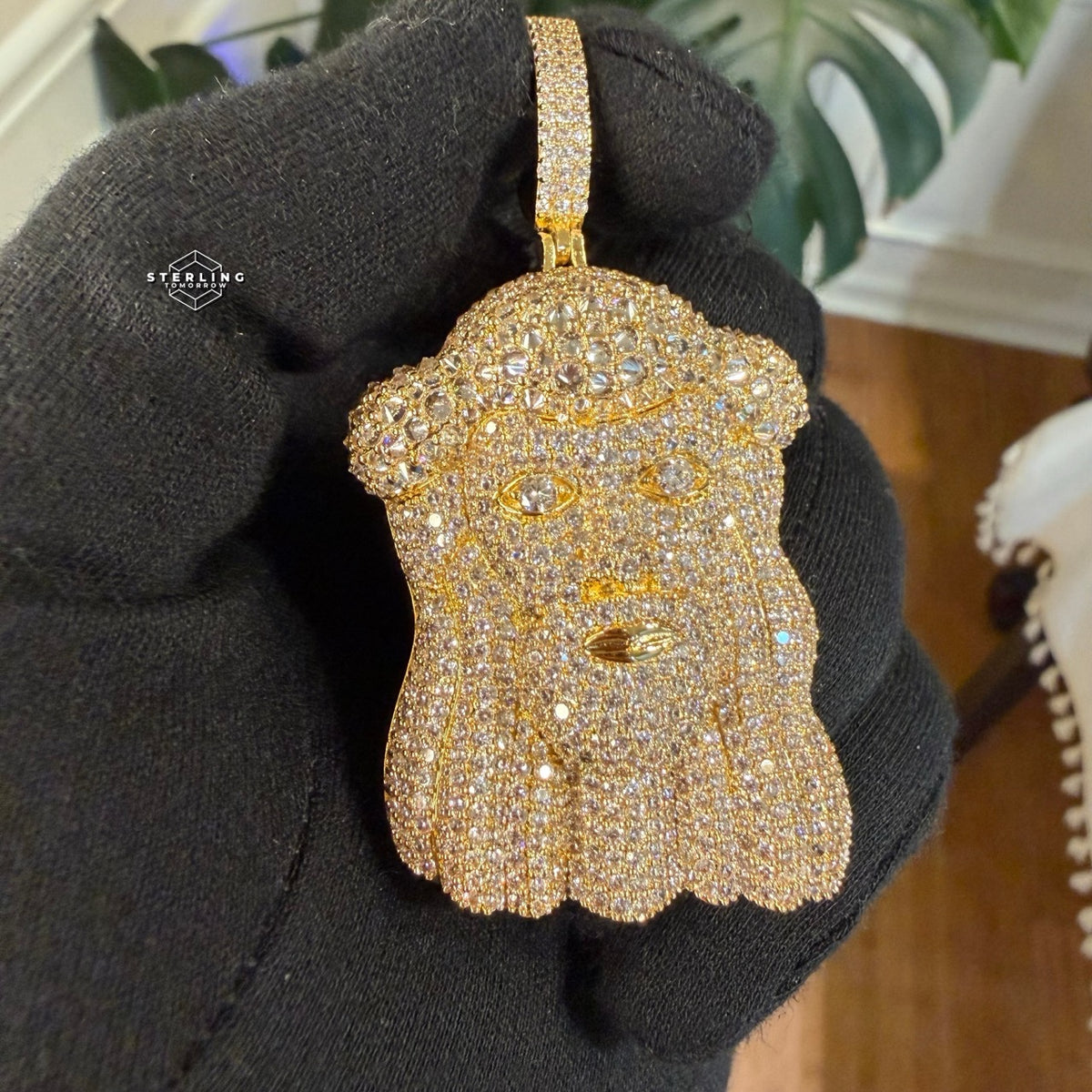 Gold Iced Out Jesus Face Pendant 14k Gold Plated + AntiTarnish Rope Chain
