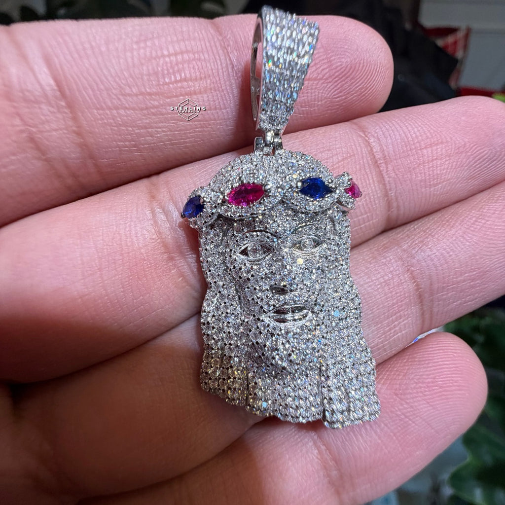 Moissanite Jesus Color Crown Pendant