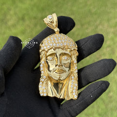 Jesus Face Large Gold Tone Pendant