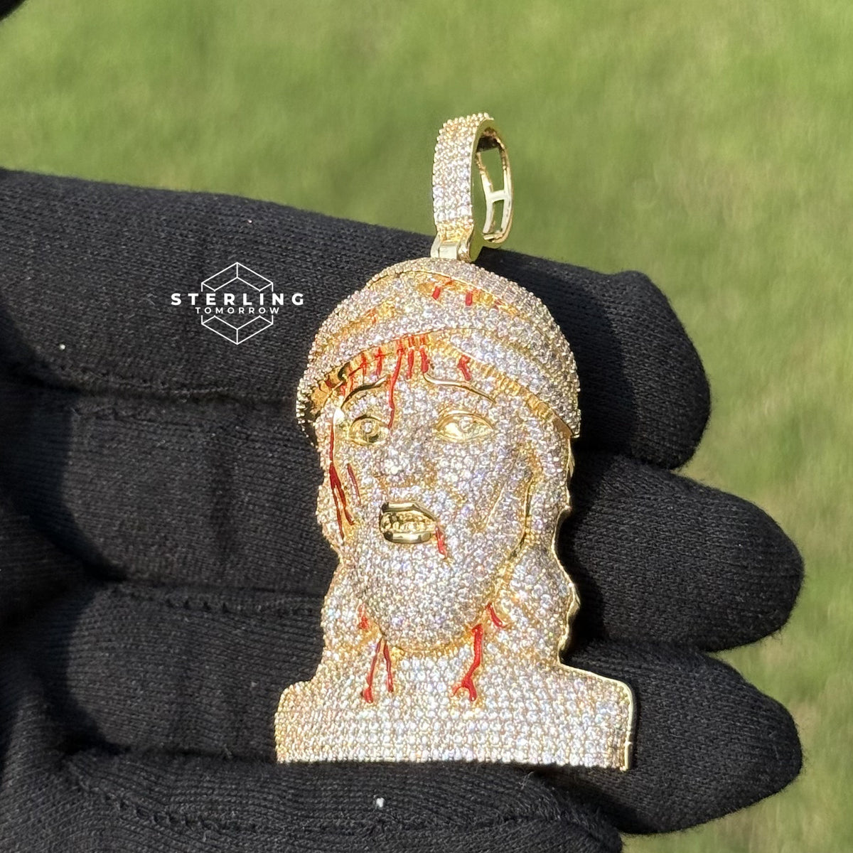 Iced Out Jesus Head Pendant | 14K Gold Plated Hip Hop Religious Necklace w/ Free Rope Chain