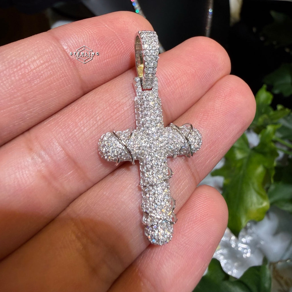 Moissanite Thorns Cross Pendant