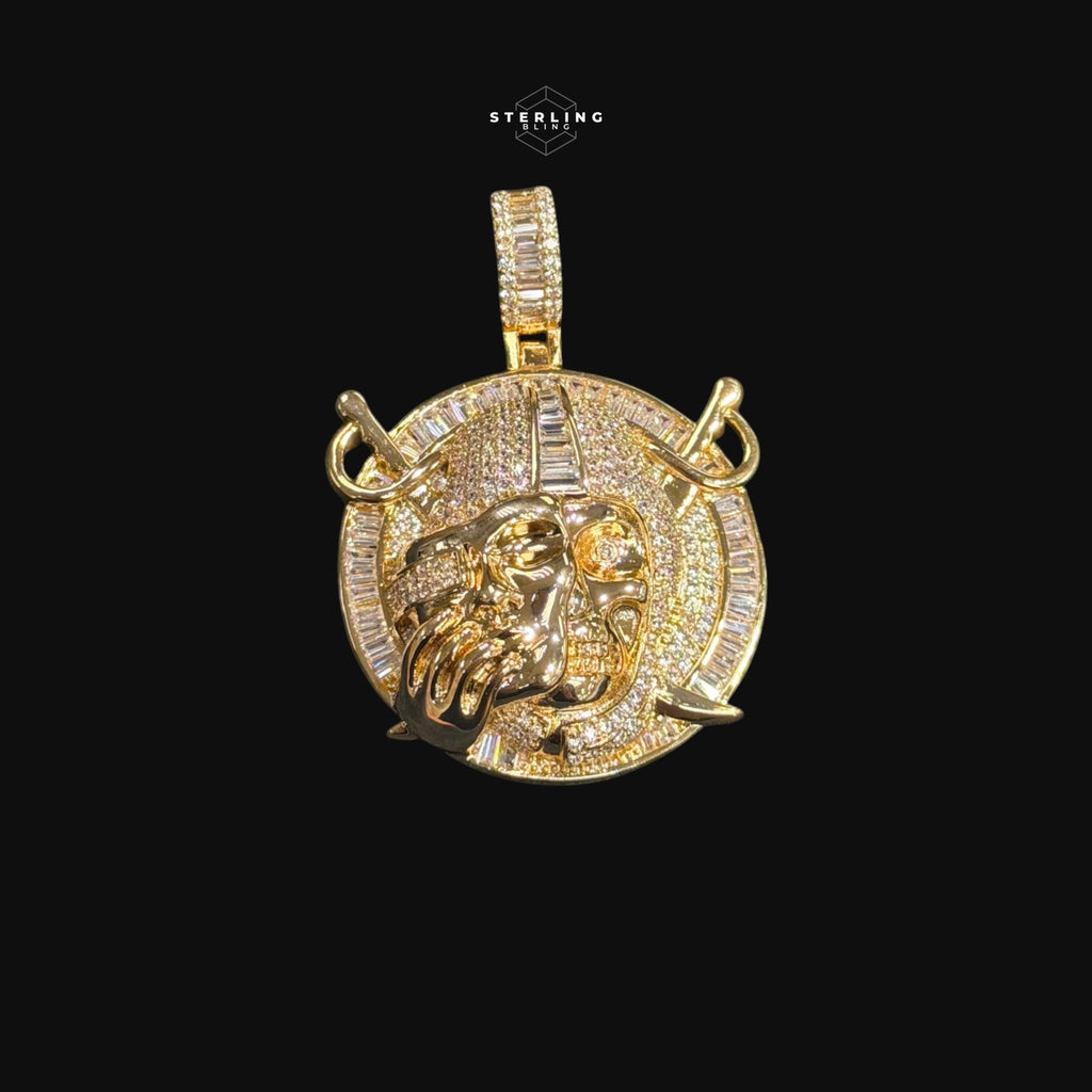 Iced Out Pirate Skull Pendant Necklace Gold CZ Baguette Hip Hop Skull Charm with Free Rope Chain