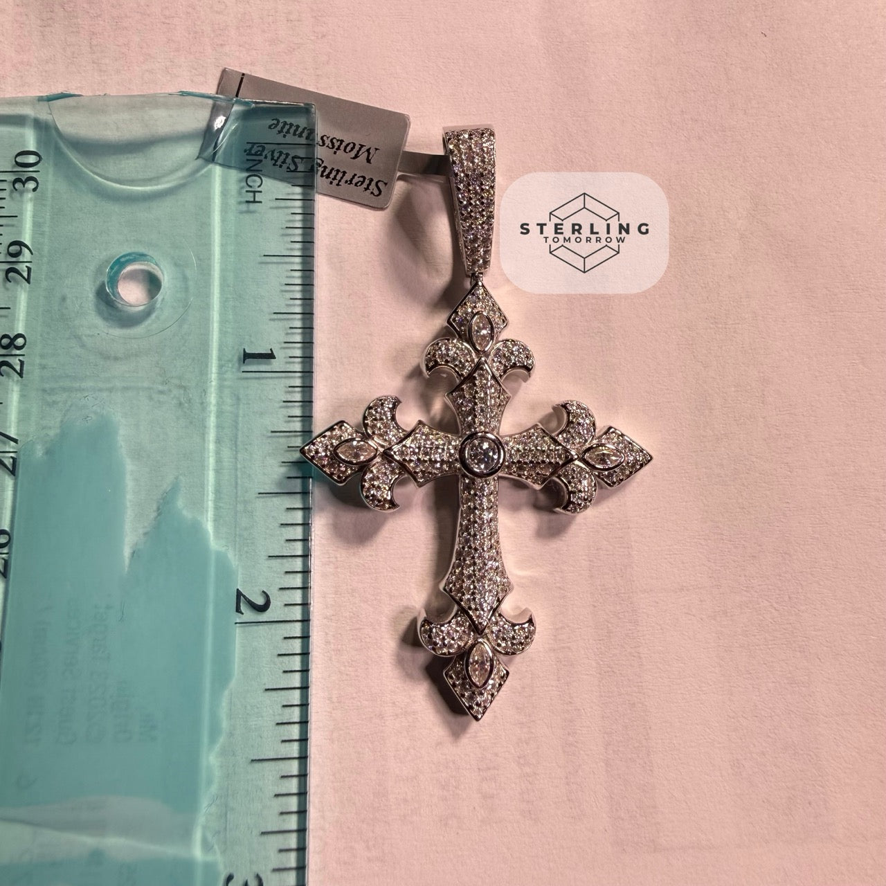Moissanite VVS Fleur Cross Pendant 925 Silver Iced Out Free Steel Rope Chain