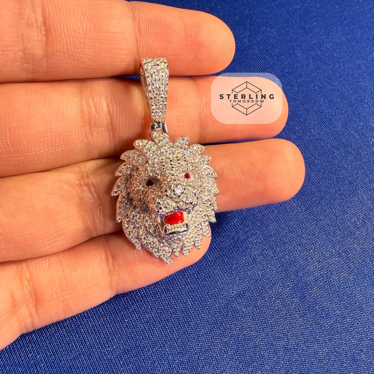 Moissanite VVS Lion Head Pendant 925 Silver Iced Out Free Steel Rope Chain