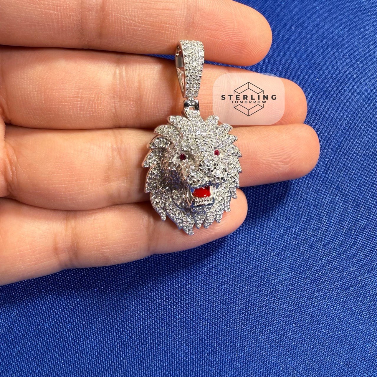 Moissanite VVS Lion Head Pendant 925 Silver Iced Out Free Steel Rope Chain