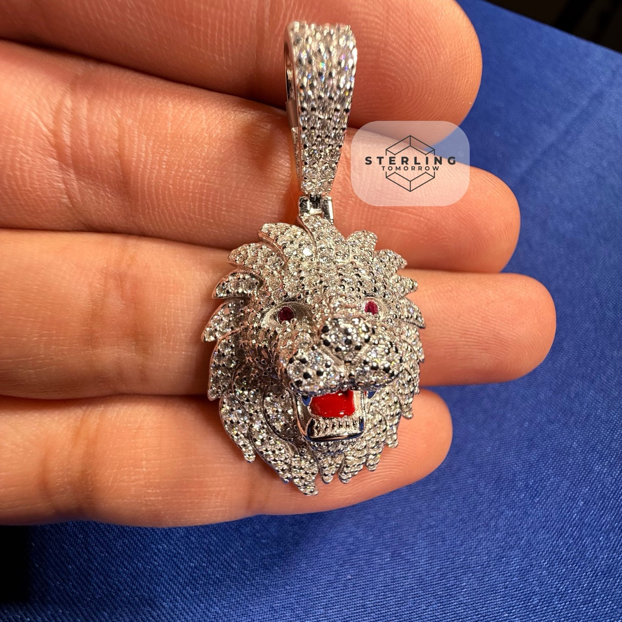 Moissanite VVS Lion Head Pendant 925 Silver Iced Out Free Steel Rope Chain