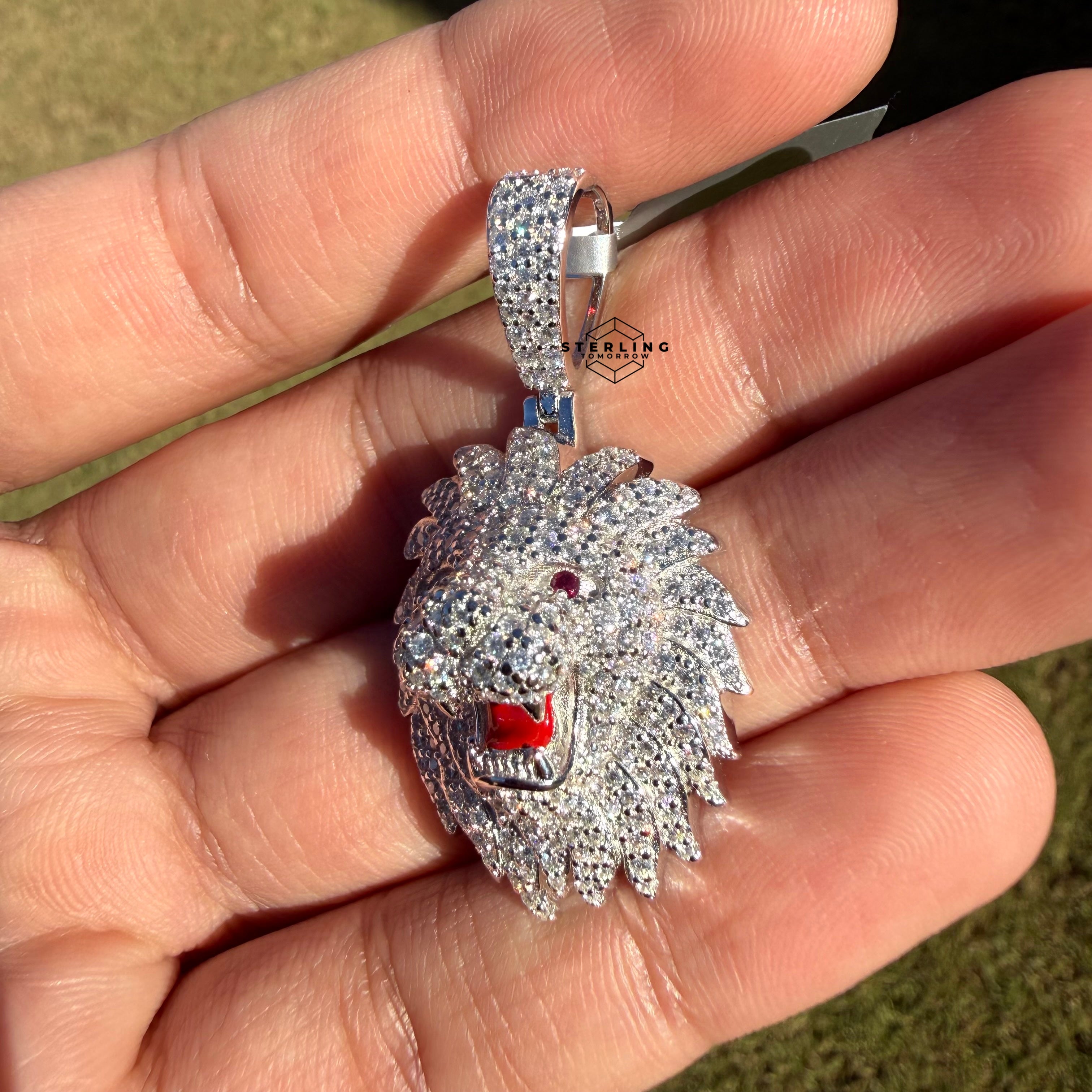 Moissanite VVS Lion Head Pendant 925 Silver Iced Out Free Steel Rope Chain