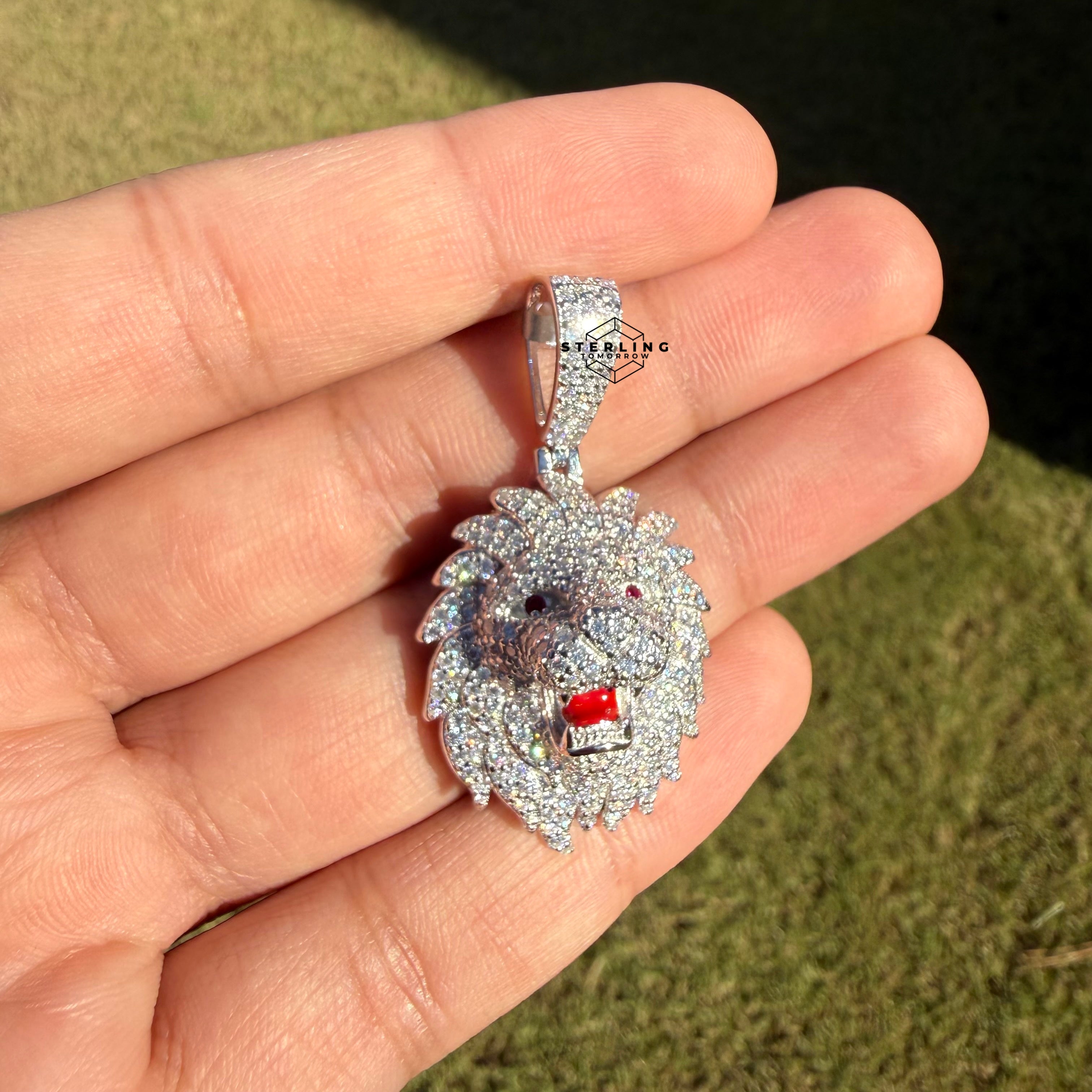 Moissanite VVS Lion Head Pendant 925 Silver Iced Out Free Steel Rope Chain