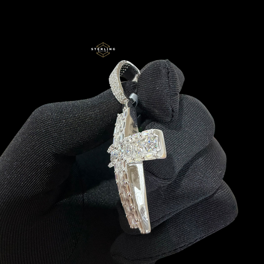 Iced Out Moissanite Cross Pendant 925 Sterling Silver, VVS1 D Color Moissanite Cross Necklace, Hip Hop Cross Pendant for Men, GRA Certified Religious Jewelry