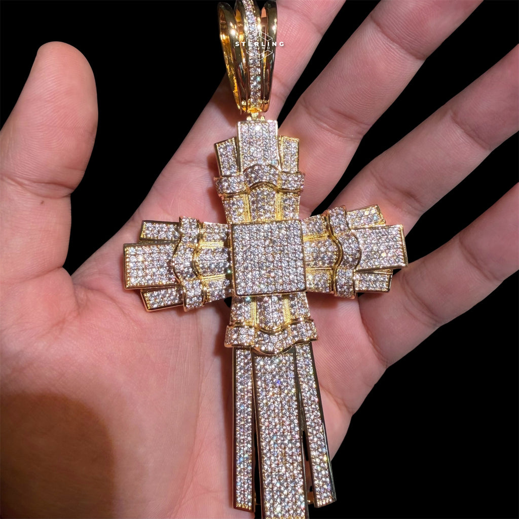 X Large Gold Cross Iced Out Detail Pendant