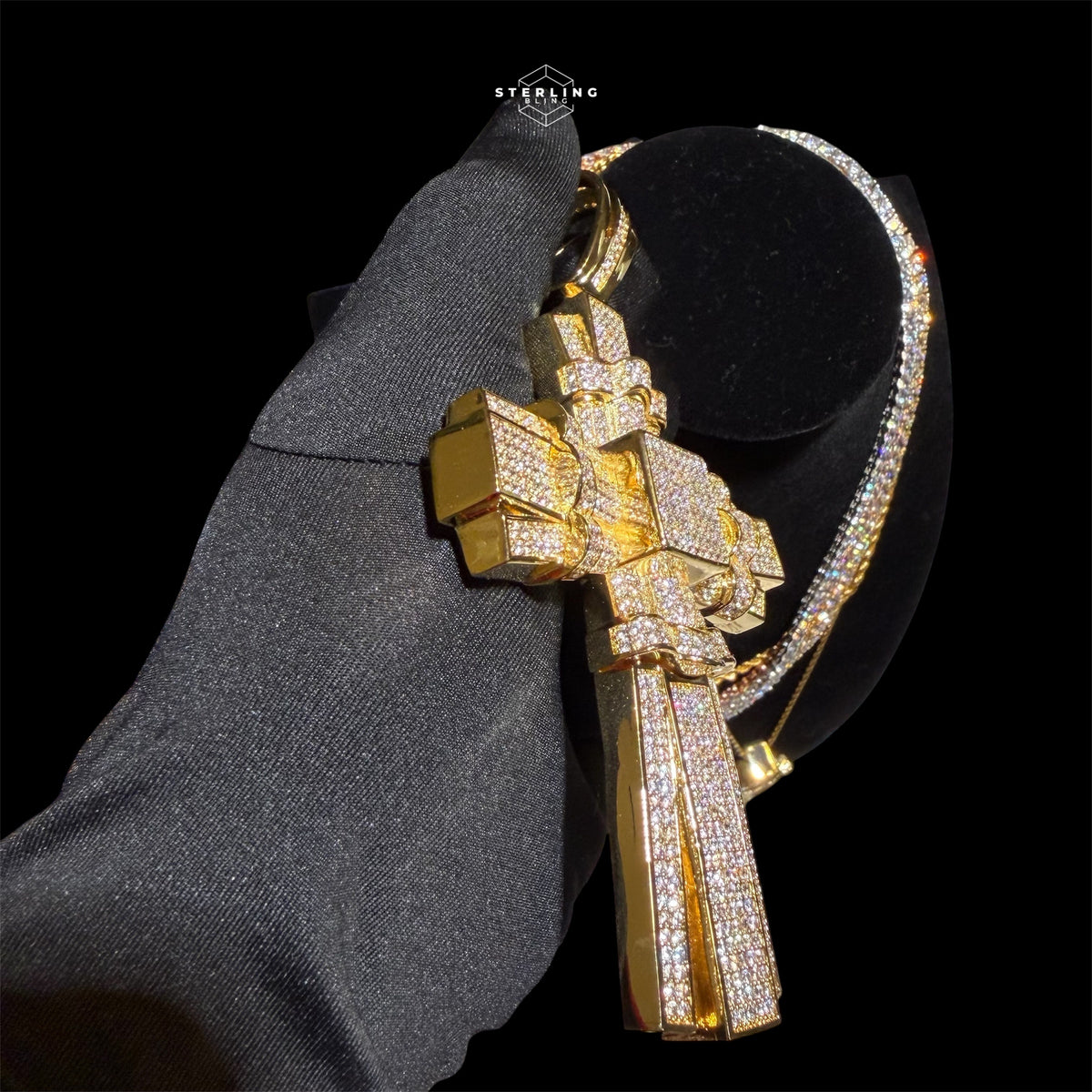 X Large Gold Cross Iced Out Detail Pendant