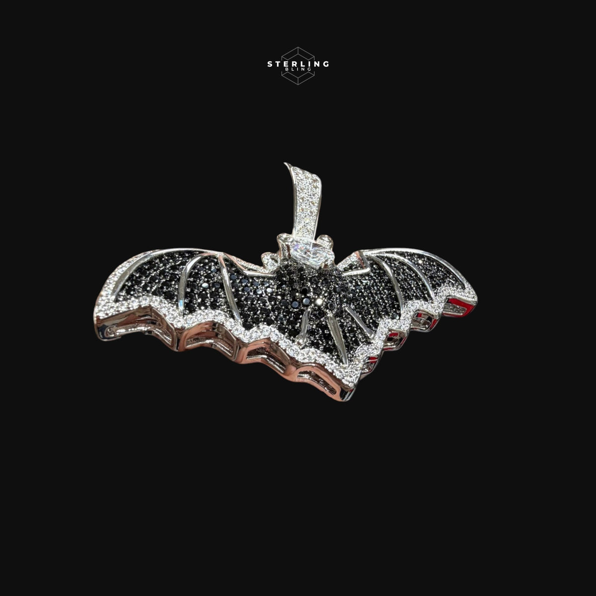 Iced Out Bat Pendant Necklace Black White CZ Gothic Animal Charm Hip Hop Jewelry with Free Chain