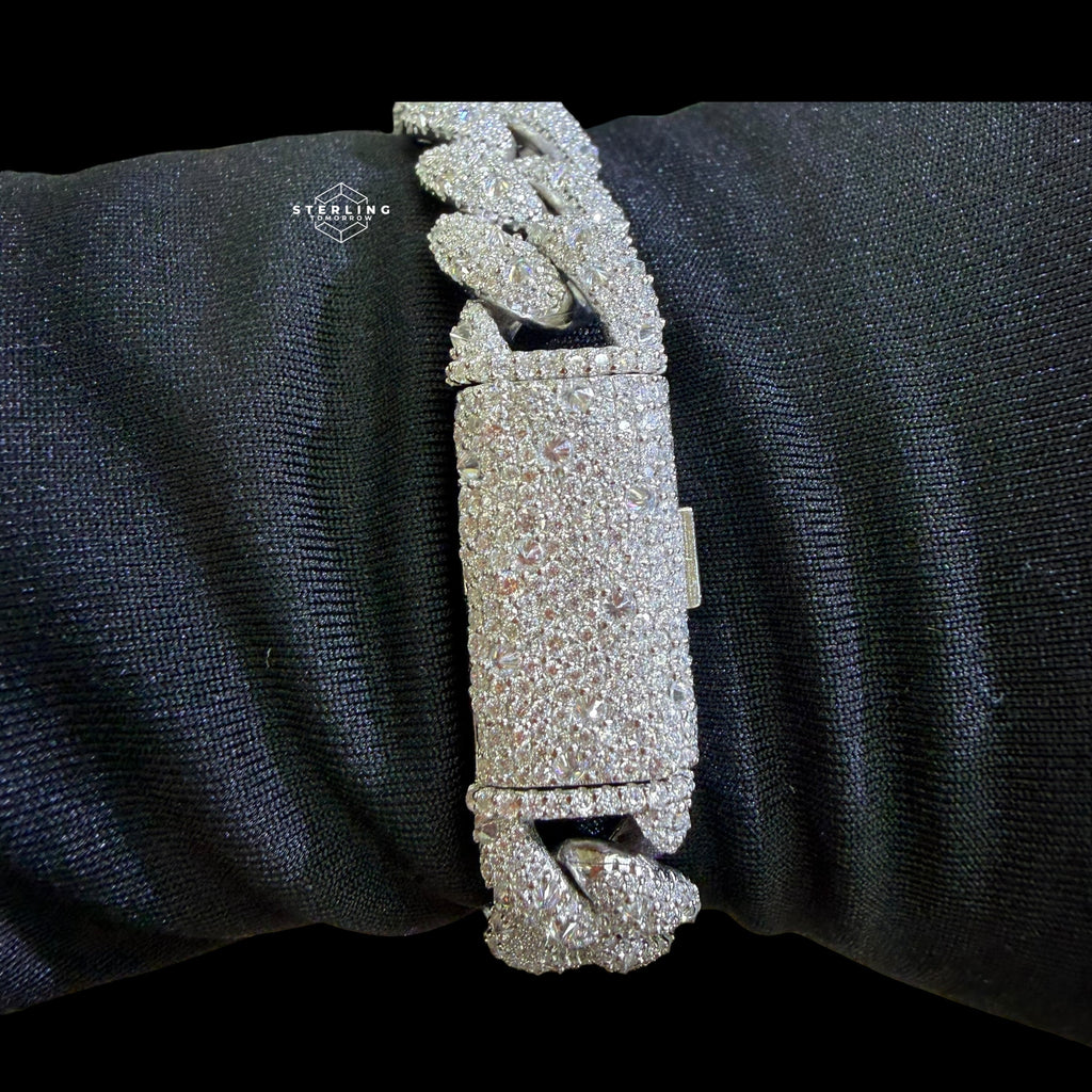 12mm Moissanite Upside Down Set Cuban Bracelet