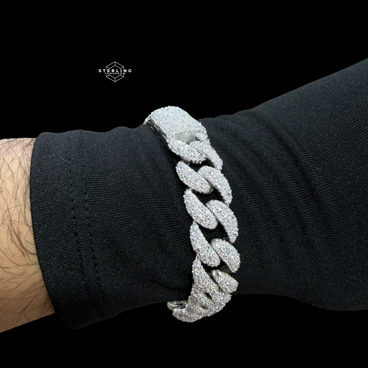 12mm Moissanite Upside Down Set Cuban Bracelet