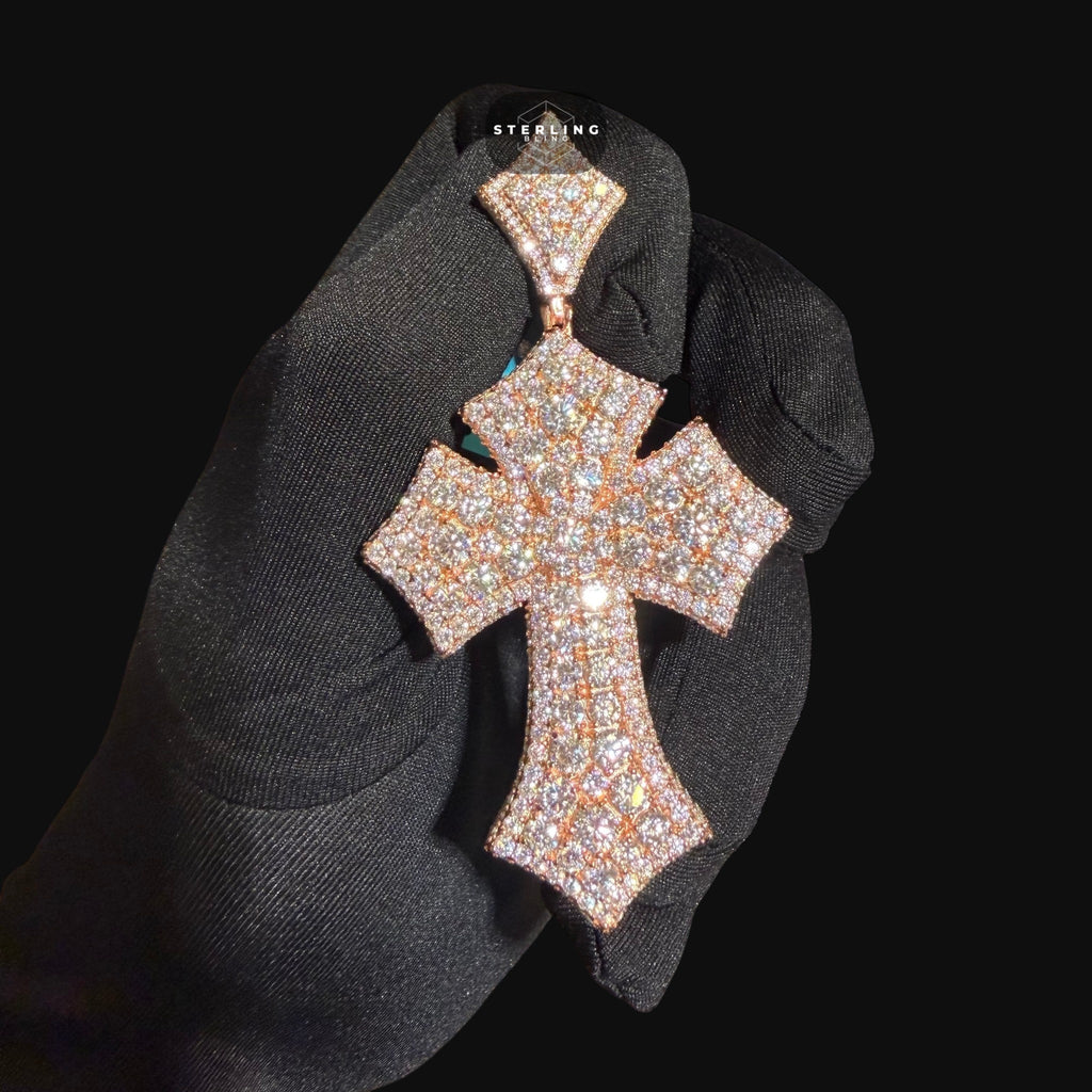 Moissanite Big Pointer Rose Gold Cross Pendant