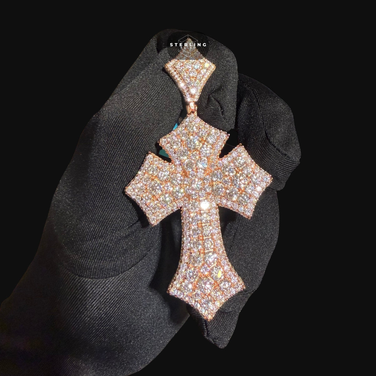 Moissanite Big Pointer Rose Gold Cross Pendant