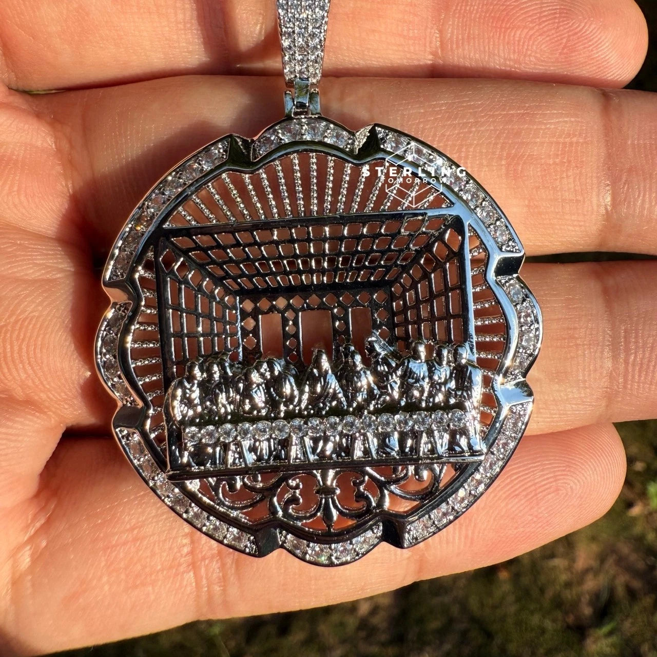 Last Supper Sculpted Religious Pendant