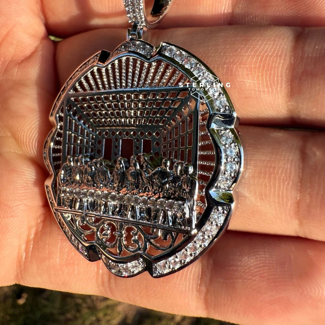 Last Supper Sculpted Religious Pendant