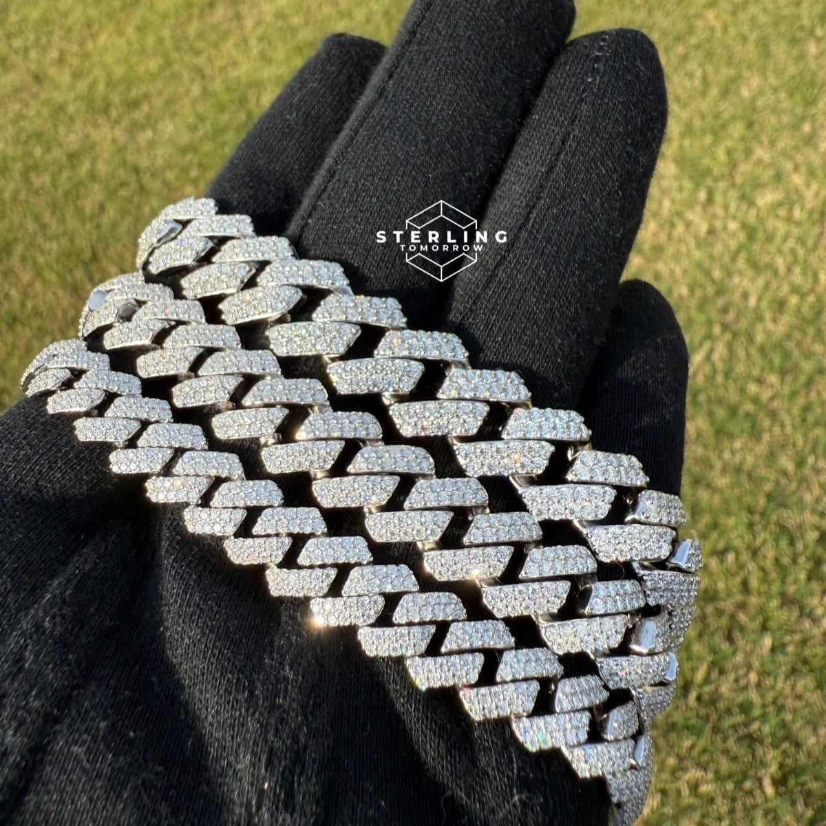 10mm Moissanite Cuban Prong Bracelet